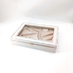 KORRESCRAFT 239-545-63 – Στεφανοθήκη Ξύλινη με Ύφασμα 33x26,5εκ – Champagne – Cottage White